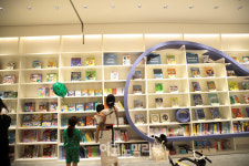 [Story포토] MZ세대 동탄맘이 좋아하는 요소들만 한가득! 동탄 롯데百 가보니...