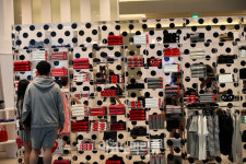 [Story포토] MZ세대 동탄맘이 좋아하는 요소들만 한가득! 동탄 롯데百 가보니...