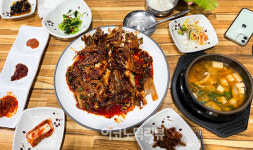 [Story 포토] 내돈 내산 신행 제주도 맛집투어