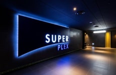 영화도 저렴하게 보고, 친환경 킥보드도 타고!  