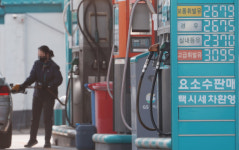 유류세 인하 8월말까지 연장…민생부담 최우선 고려