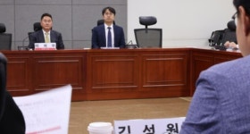 정석대로 가는 두나무, 또 미운털 박히나 [IT큐레이션]