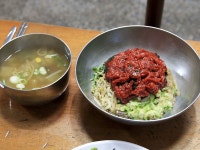 진주 꿀빵ㆍ육회 비빔밥, 삼천포 칼국수 맛집 - 진주의 진주 김록경 감독 추천 3곳