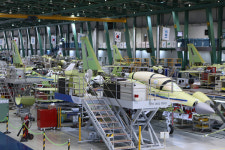 KF21,명품의 자격 증명했다…KAI 사천공장 고정익동 가보니 [ER현장]