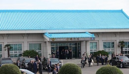 [경주 APEC] 희토류 1년 유예 농산물 구매 미중 급한 불 껐다