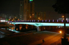 형형색색 무지개다리 구경하세요