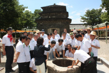 경주 문화재 소개하는 드라이버