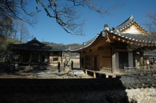 악행 말라 황씨 가문의 유훈 간직