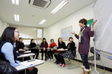 영어로 세계문화 소개… 재미 쏠쏠 실력 쑥쑥