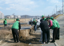 경주시 공보전산과 겨우내 묵은 때 벗겨내자