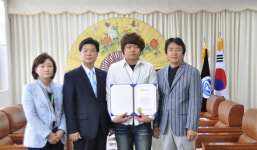 대구銀 문경지점, 학업성적 우수 학생에 장학금 전달
