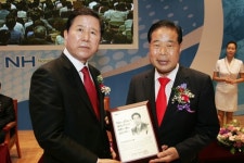 성백영 상주시장, 농업발전 선도인상 수상