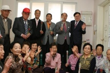 농협은행 경북영업부, 감밭경로당에 감사 선물 전달