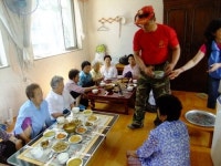 포항 연일읍, 삼도한솔1차 경로당에 떡·과일 대접