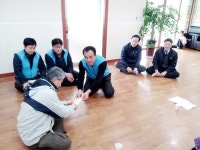 K-water 안동권관리단, 댐 주변 소외계층에 송편 전달