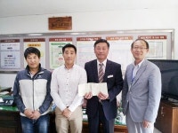 포항 영일중 뫼우 장학회, 모교 장학금 전달