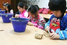 롯데백화점 포항점 문화센터, 도예가 처럼…