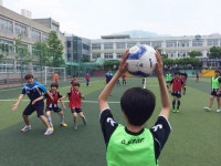 대구FC, 상인초·이곡중 방문, 배식봉사·팬 사인회 등 가져