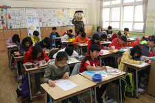 대구율하초교서 나라사랑 그림·글짓기 행사