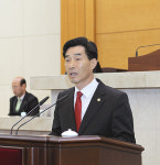 폐철로 걷어내고 산책로·숲길 조성해야