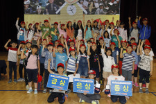 강남초 5학년 황유석 형·누나 물리치고 골든벨 울렸어요