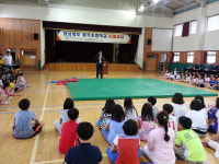 청도 풍각유치원·초등학교 대상 천하장사 이태현씨 초청 씨름교실