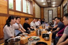이준식 구미경찰서장, 신임 순경과 아침 식사
