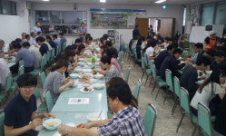 쫄깃쫄깃 무항생제 토종닭 맛보세요