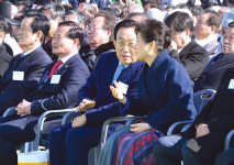 새로운 천년의 시작, 신도청 시대 열렸다