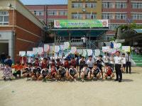 학부모·교사·전담경찰이 함께하는 구미 신평중, 학폭예방 친선 축구대회