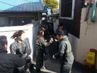 포항서부신협, 용흥동 저소득 가정에 연탄 배달