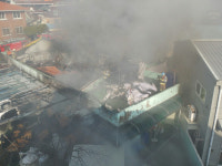 대구 섬유원단 창고에 불…1시간 30분 만에 진화