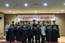 [농업이 미래다] 5. 군위 천적곤충생산 작목반