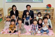 아이와 함께 출근···경산시청 직장어린이집 개원