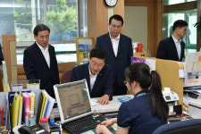 한동수 청송군수, 농협 행복이음패키지 가입