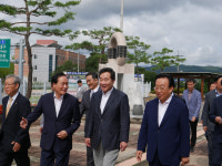 김관용 경북지사, 이낙연 총리와 의성컬링센터 방문