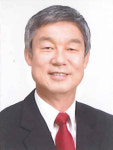최덕수 경산시의장, 시립 장산도서관 개관식 관계자 격려