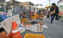 손님없고 활기 사라진 흥해장