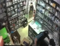 포항 오천서 약국에 괴한 침입 칼부림…여성 2명 중상