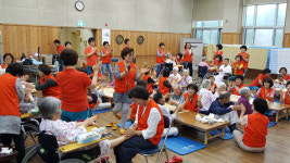 경북모둠손봉사단, 마야노인전문요양원 방문 봉사