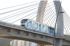 대구도시철도 3호선 팔달교 위에서 운행 멈춰