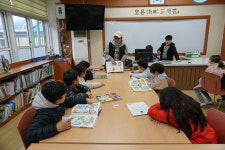 경산 와촌초, 독서활동 아침 북 소리 우렁차다