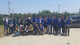 포항 세명고 자원봉사동아리·늘푸른마음회, 사과적과 일손돕기 봉사 활동