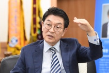 [민선 7기 1년] 장욱현 영주시장 영주의 백년미래 위해 최선