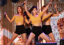 [포토] 제21회 포항 송도해변축제 성료…초청가수 축하공연