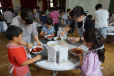 군위군 부계초등학교, 학부모와 함께 고추장 만들기·책 읽어주기 체험