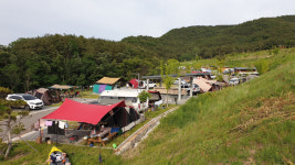 군위군 효령면 위천수변테마공원 오토캠핑장·물놀이장 인기