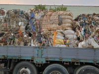 청도군 공무원 발빠른 대처로 산업폐기물 불법투기 일당 검거