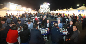 [포토] 푸짐한 싱싱 동해 수산물 진수…2019 포항 수산물 축제 현장