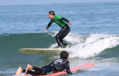 [포토] 용한 해변 물살 가르며…제2회 포항 메이어스컵 서핑챔피언십